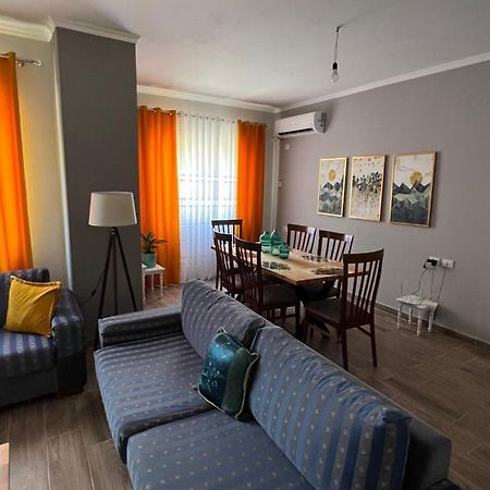 Rent Room Vlora Vlorë Exterior foto
